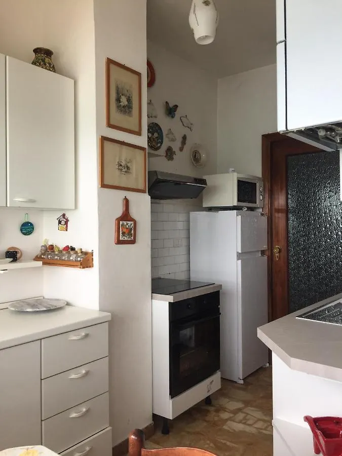 Apartment Casa Blumele, Appartamento Completo, 100Mq, Lgbtqplus Friendly Deiva Marina