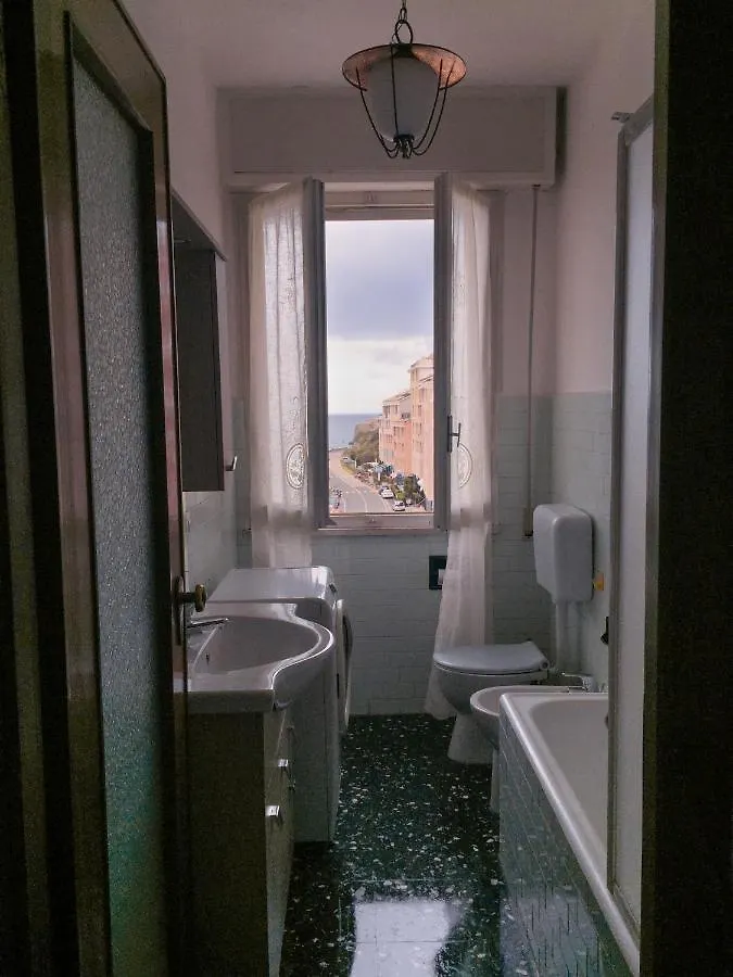 Casa Blumele, Appartamento Completo, 100Mq, Lgbtqplus Friendly Deiva Marina 0*,