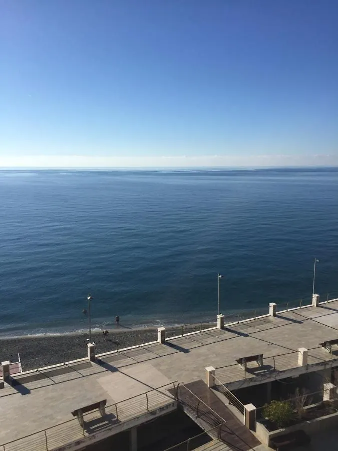 Casa Blumele, Appartamento Completo, 100Mq, Lgbtqplus Friendly Deiva Marina Italy