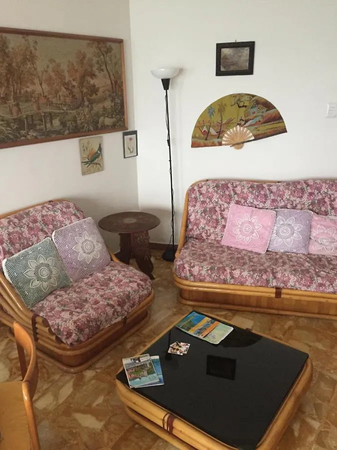 Casa Blumele, Appartamento Completo, 100Mq, Lgbtqplus Friendly Deiva Marina Italy